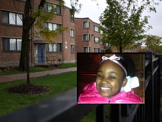 Parkway Gardens Apartments in Chicago’s Woodlawn neighborhood, where Takiya Holmes (inset) was killed (Jessica Koscielniak/Chicago Sun-Times)
